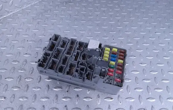 Honda CR-V Fuse module S9AG03000 3820AS9AG030