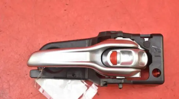 Jeep Grand Cherokee Front door interior handle