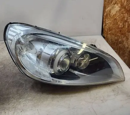 Volvo V60 Headlight/headlamp 31420676 89907402