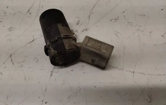 Audi A6 S6 C5 4B Parking PDC sensor 7H0919275A