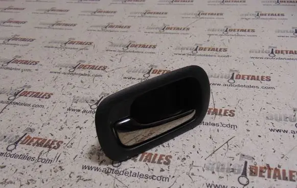 Honda CR-V Rear door interior handle