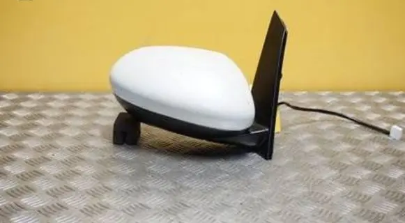 Honda Odyssey Front door electric wing mirror HO1321277