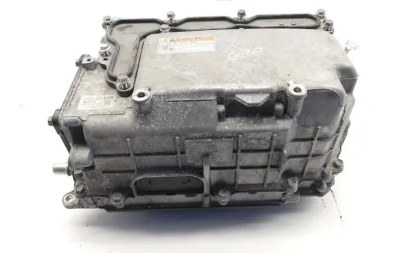 Toyota Auris E180 Voltage converter inverter G920047190