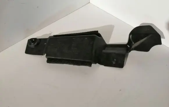 Toyota Prius (XW30) Fender trim (molding) 5382647010