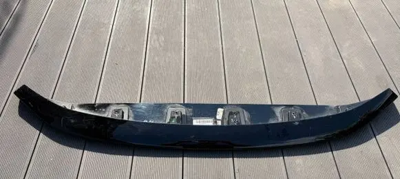 Maserati Levante Front bumper lip 670118515