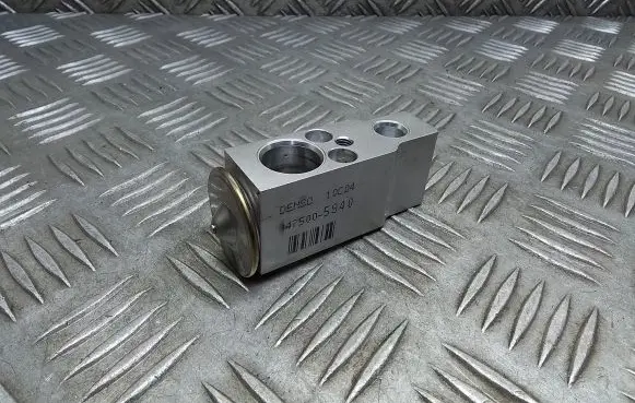 Lexus ES 250 - 300 - 330 Air conditioning (A/C) expansion valve 4475005940