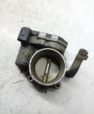 Audi TT Mk1 Throttle valve 06A133062C