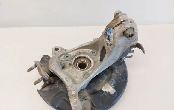 Volkswagen Tiguan Front wheel hub 5Q0407258C