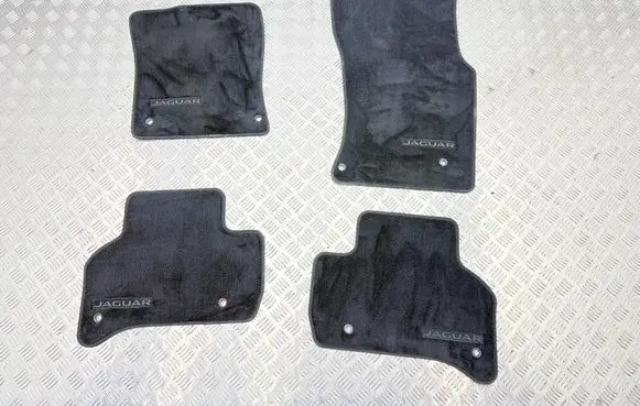 Jaguar XE Car floor mat set 
