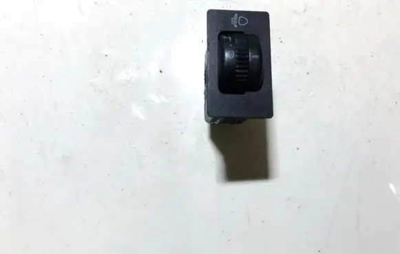 Toyota Corolla Verso AR10 Headlight level height control switch 8415202021 84152-02021