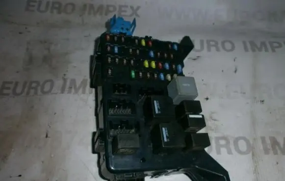 Ford Mondeo Mk III Fuse box set 4s7t14a073ab