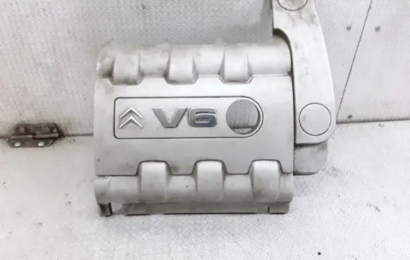 Citroen C5 Engine cover (trim) 9637562577