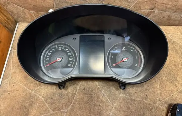 Mercedes-Benz C W205 Speedometer (instrument cluster) A2059000218