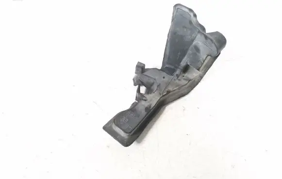 BMW 1 E82 E88 Engine compartment rubber 7182060