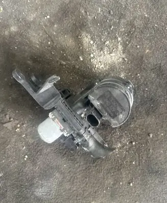 Audi A6 S6 C6 4F Coolant heater control valve 