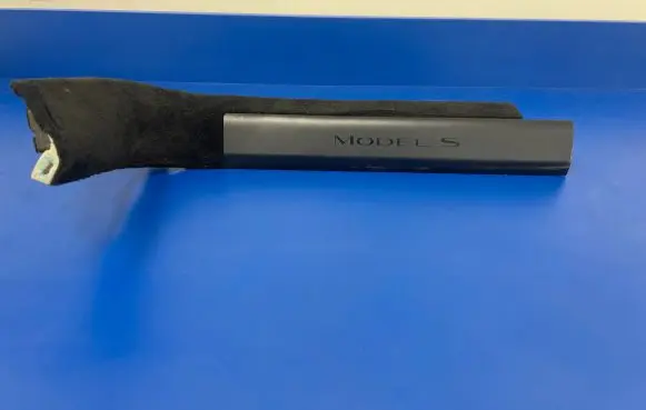 Tesla Model S (B) pillar trim (bottom) 156607480B