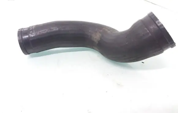 Mercedes-Benz C W202 Intercooler hose/pipe A2025281632