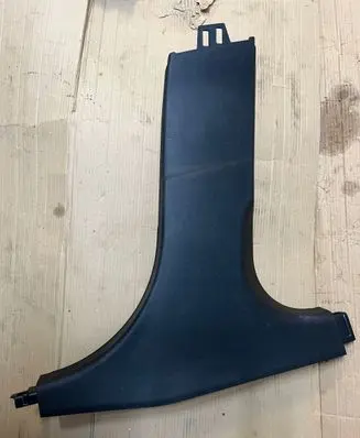 BMW 3 G20 G21 (B) pillar trim (bottom) 