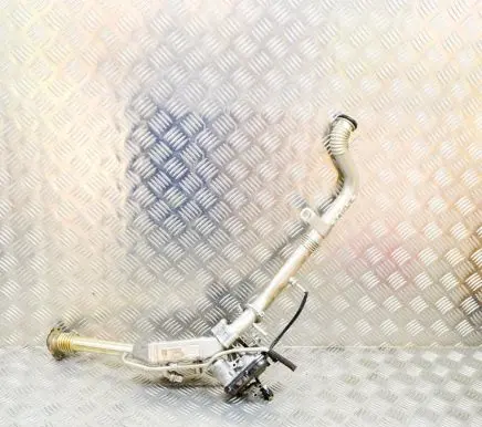 BMW X3 G01 EGR valve cooler 8576473 8576810