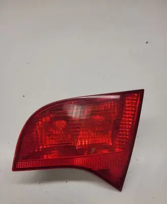 Audi A4 S4 B7 8E 8H Tailgate rear/tail lights 8E9945094A