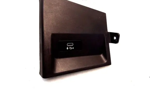 USB socket connector