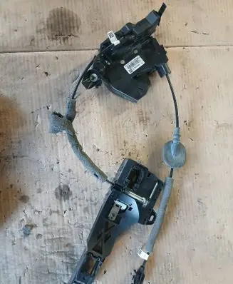 Renault Scenic IV - Grand scenic IV Coupe door lock (next to the handle) 805037172R