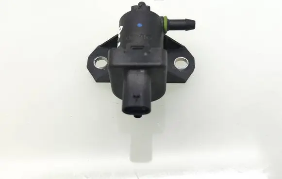 Citroen Berlingo Vacuum valve 9812031180