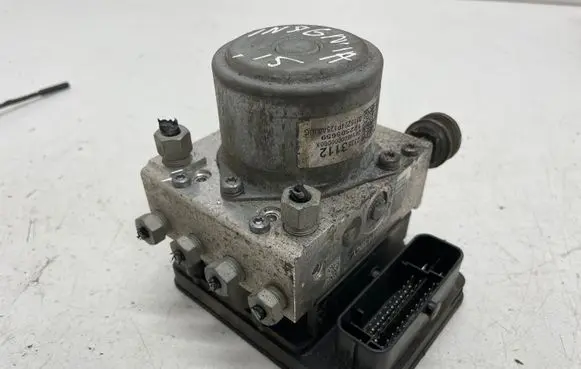 Opel Insignia A ABS Pump 23321781 23323112
