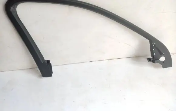 Audi e-tron Front door glass trim molding 4K5867609