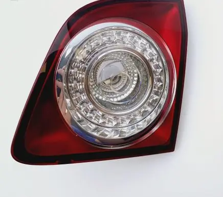 Volkswagen Golf Plus Tailgate rear/tail lights 5M0945094H