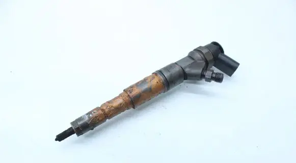 BMW 5 E60 E61 Fuel injector 7794652