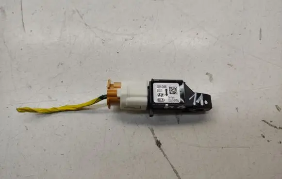 KIA Optima Airbag deployment crash/impact sensor 95920D4000