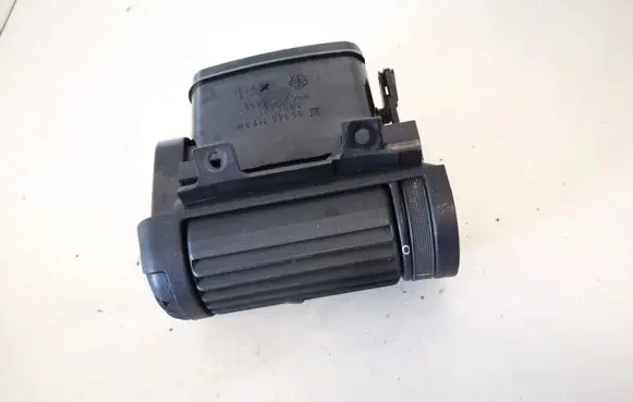 Opel Astra F Dash center air vent grill 90360117