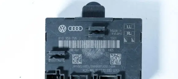 Audi A5 8T 8F Door control unit/module 8T0959795J