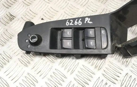 Audi A4 S4 B8 8K Electric window control switch 8K2867172 8K0959565B