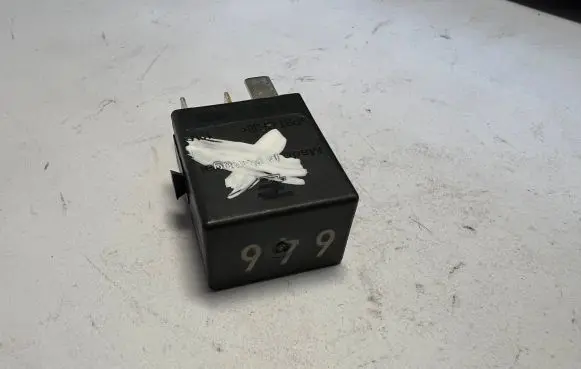 Volkswagen Tiguan Other relay 4H0951253C V23374A1001X010