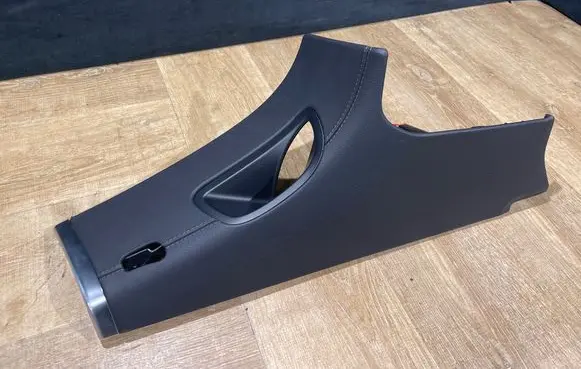Mercedes-Benz SL R231 (D) pillar trim (bottom) A2316902325 1106136X T0503200