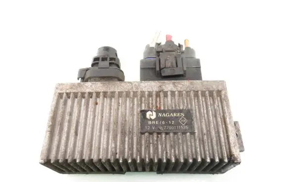 Renault Scenic I Glow plug pre-heat relay 7700111525