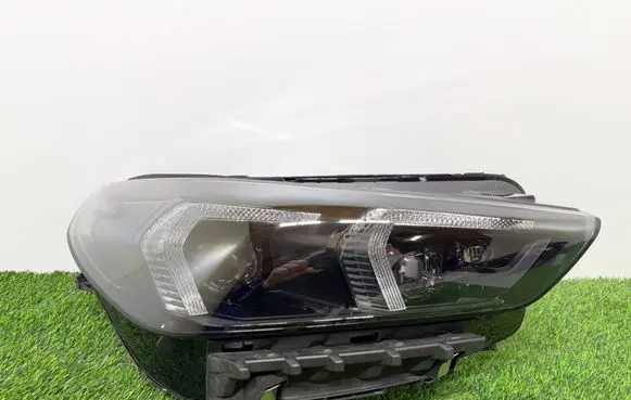 BMW X1 U11 Headlight/headlamp 5A9A23602