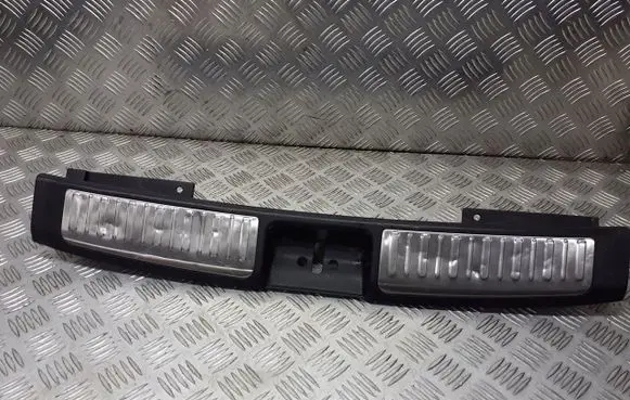 Mitsubishi Outlander sill trim set (inner) MR979976