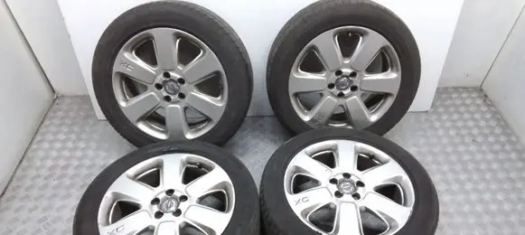 Volvo XC70 R18 alloy rim 30748756
