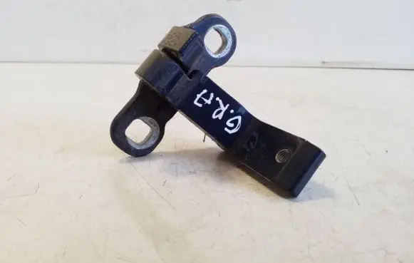 Volvo XC60 Rear door lower hinge 31424590