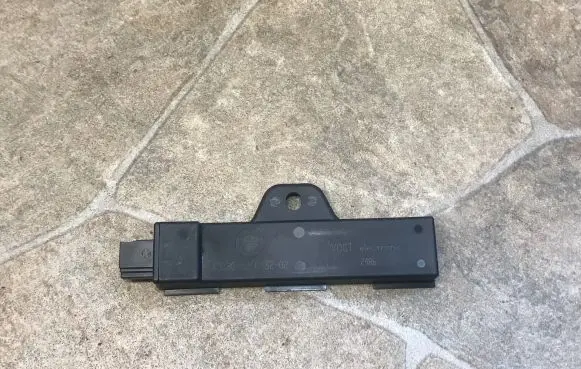 Mini Cooper Countryman R60 Keyless system antenna 9220832