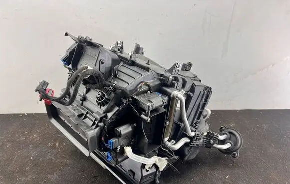 Audi A6 S6 C6 4F Interior heater climate box assembly 4F0820356E