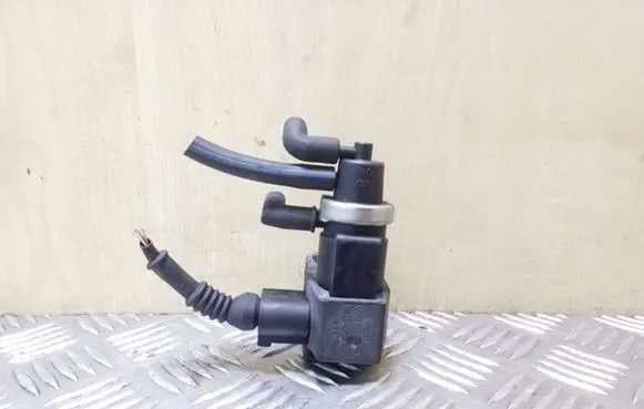 Audi A6 Allroad C5 Vacuum valve 059906627B 72290322