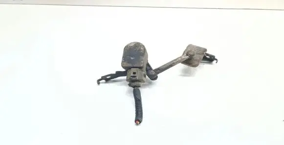 Nissan Qashqai+2 Headlight/headlamp level sensor 