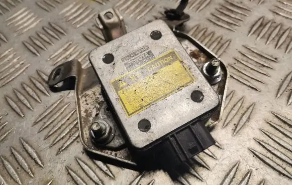 Lexus GS 300 350 430 450H Yaw turn rate sensor 8918330070