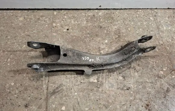 Volvo V70 Rear upper control arm/wishbone