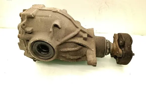 BMW 7 F01 F02 F03 F04 Rear differential 7577099