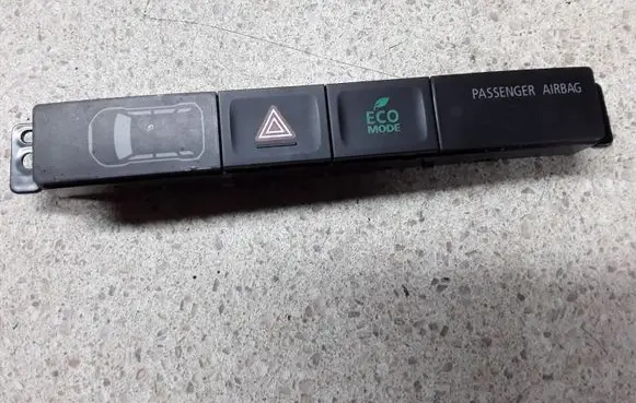 Mitsubishi Outlander Hazard light switch 8002B409